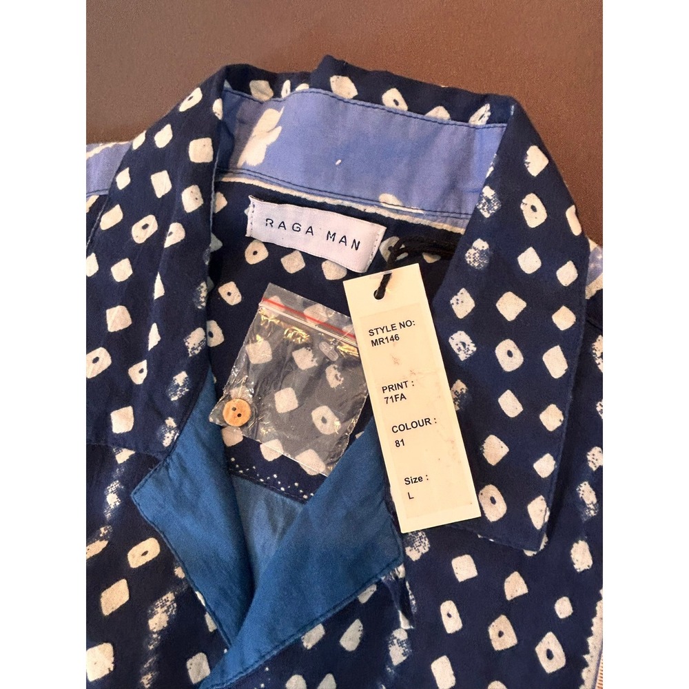 NWT Raga Man Floral Blue Butterfly Dot Print Button Up Shirt Top Men Large L - Picture 5 of 6